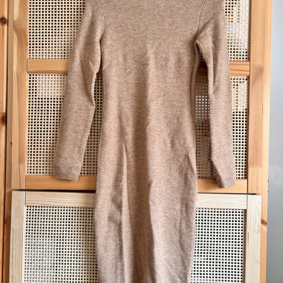 Aritzia - Wilfred Melissa Dress - Picture 2 of 3